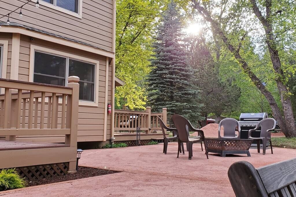 Photo of Outdoor in Whispering Pines