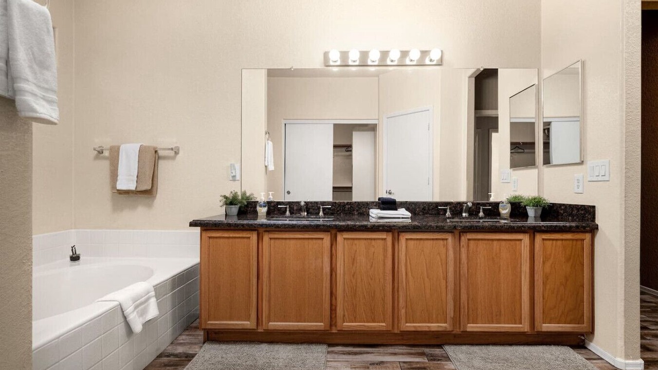 Photo of Bathroom in Mountain Vista Ranch