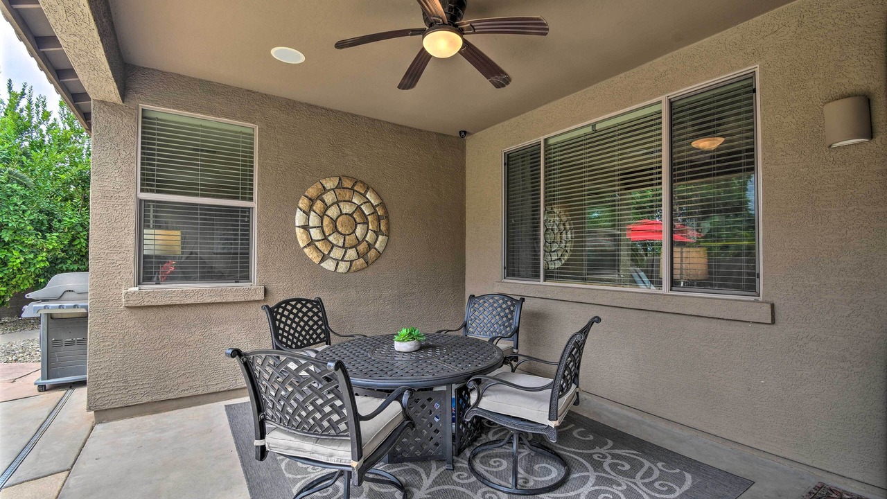Photo of Outdoor in Royal Ranch