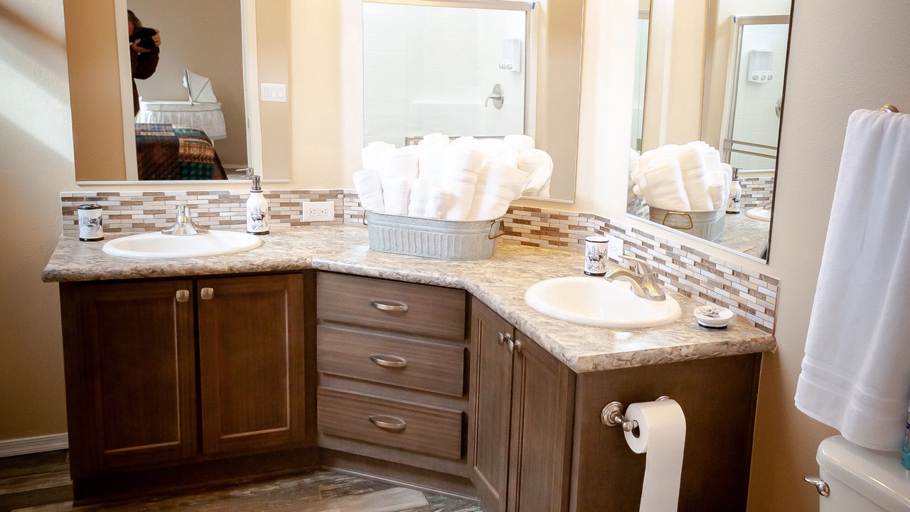 Photo of Bathroom in Williams