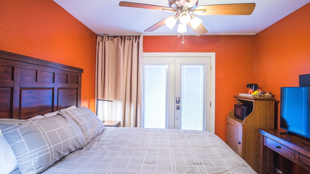 Photo of Bedroom in Laveen Village