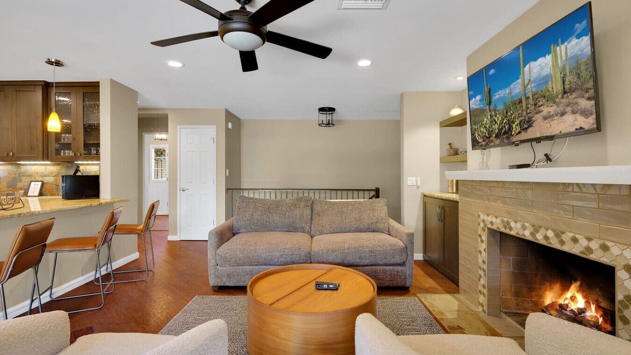 Photo of Livingroom in Tucson