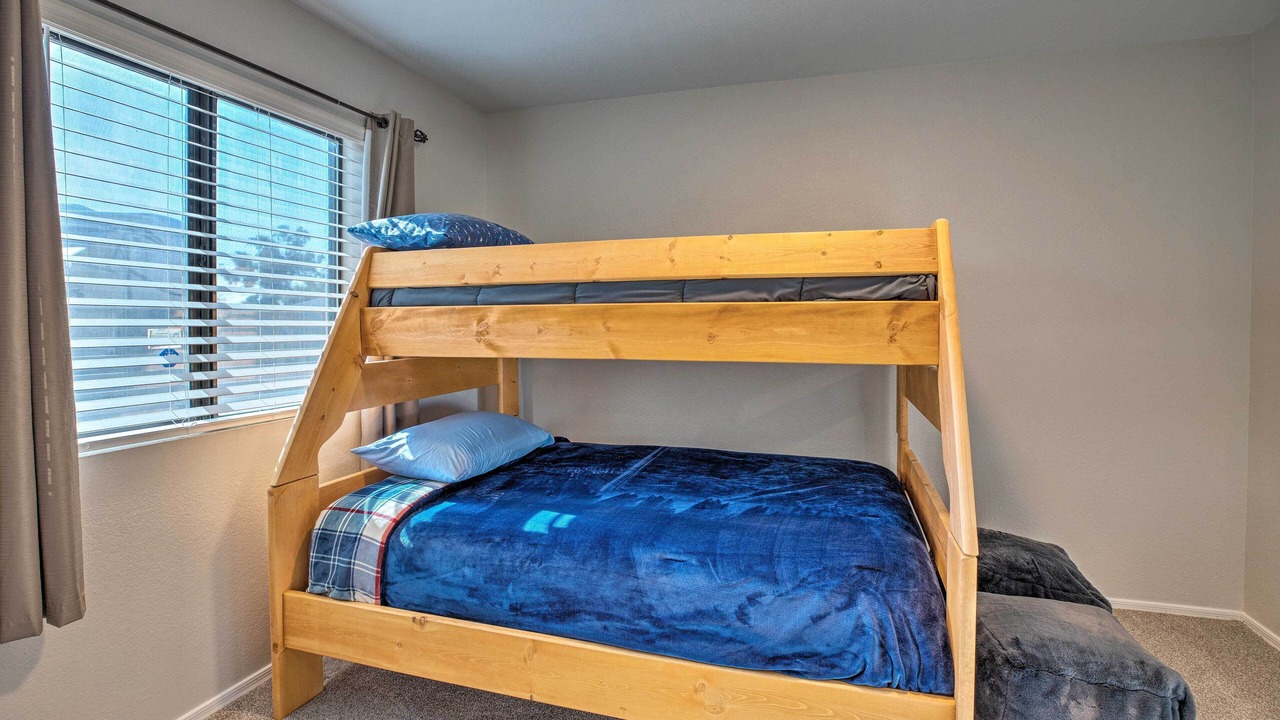 Photo of Bedroom in Westgreen Estates