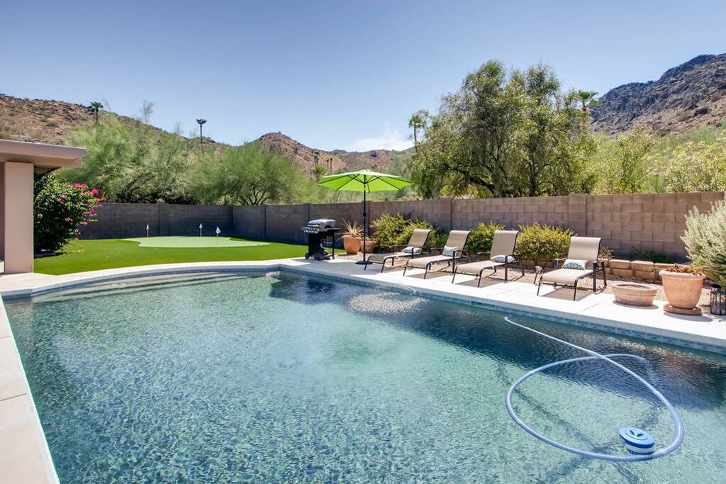 Photo of Others in Paradise Valley