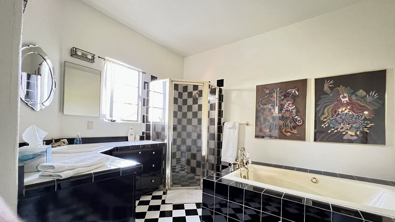 Photo of Bathroom in Catalina Foothills Estates
