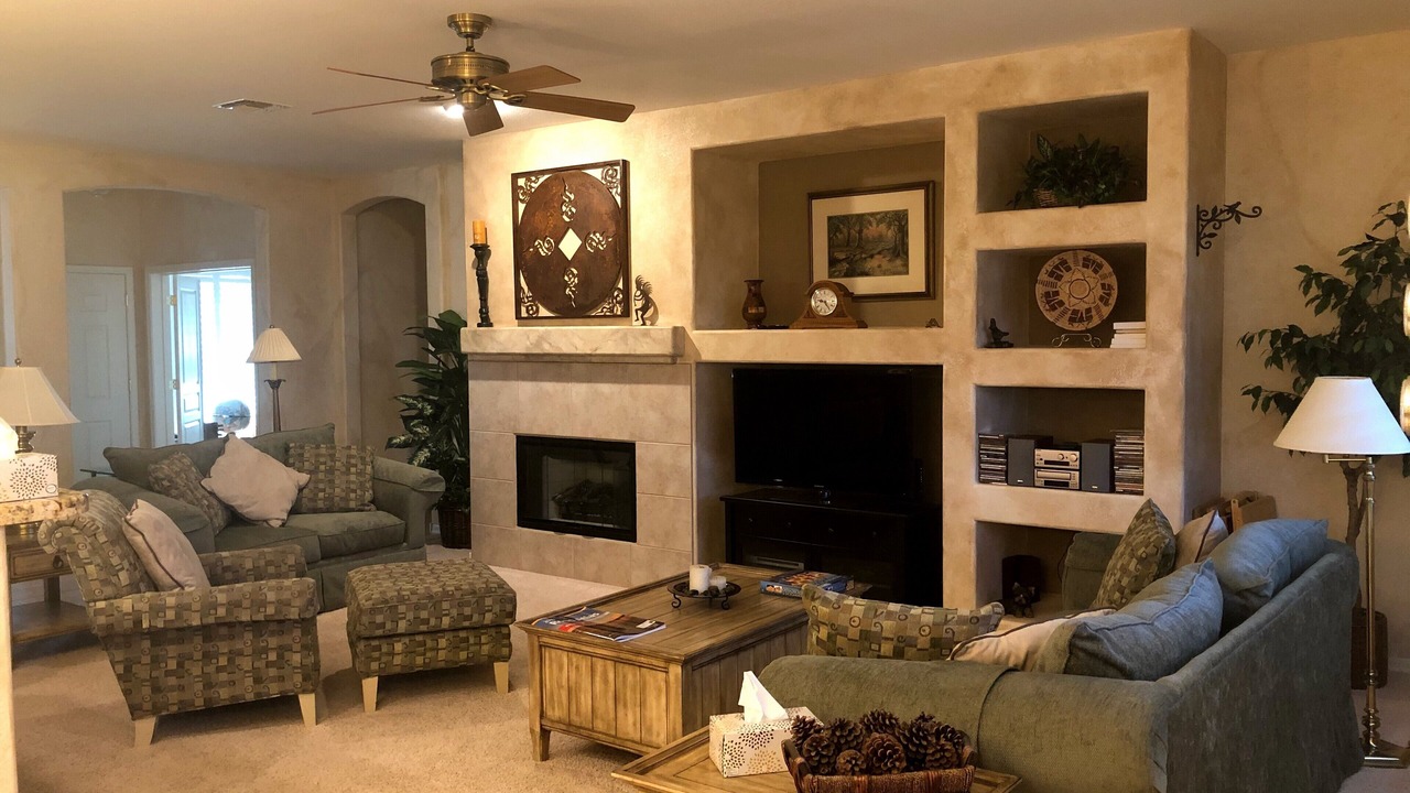 Photo of Livingroom in Springfield Lakes