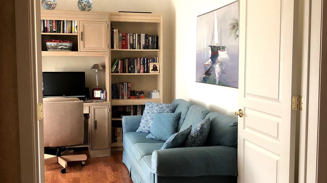Photo of Livingroom in Springfield Lakes