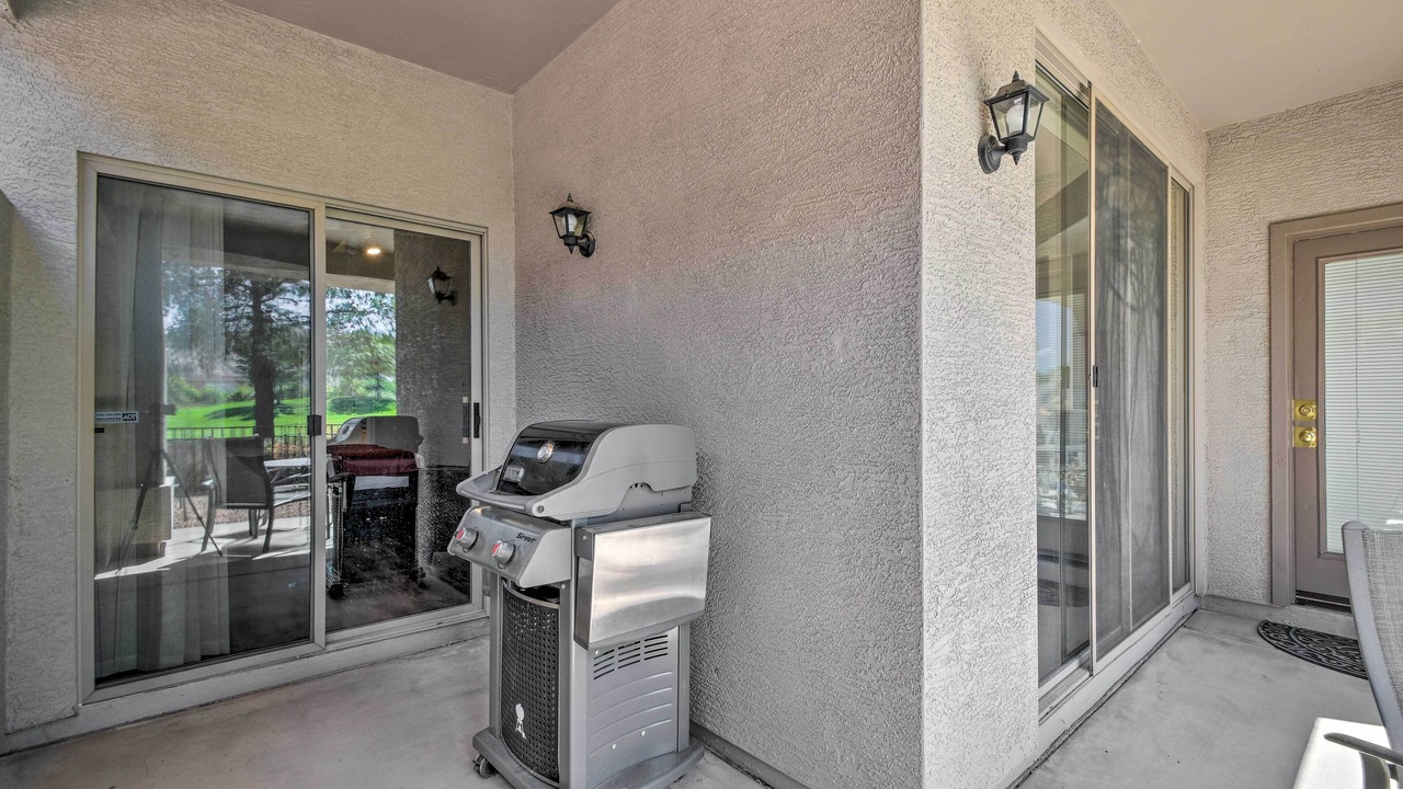 Photo of Patio Balcony in South Mountain