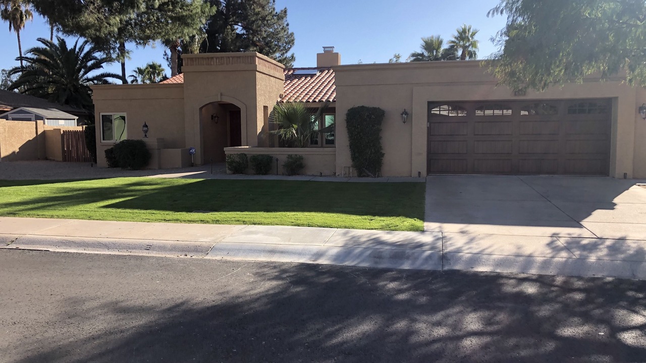 Photo of Outdoor in Paradise Valley Village
