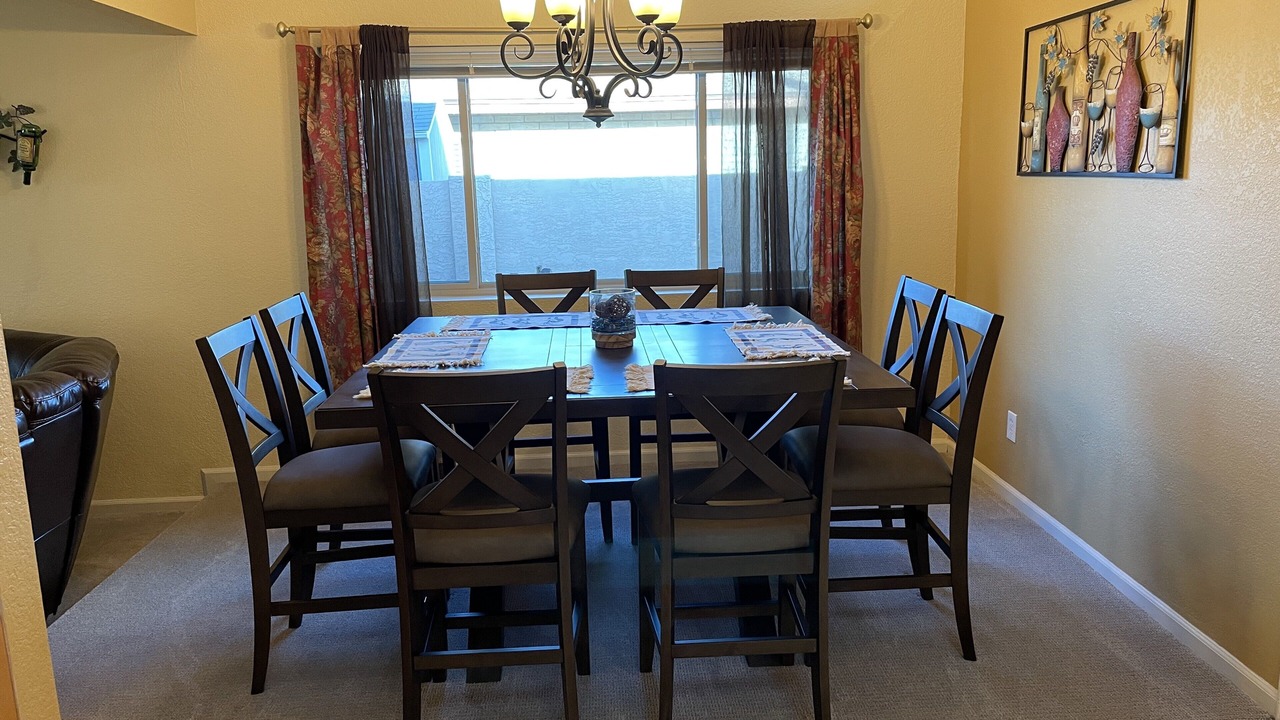 Photo of Livingroom in Paradise Valley Village