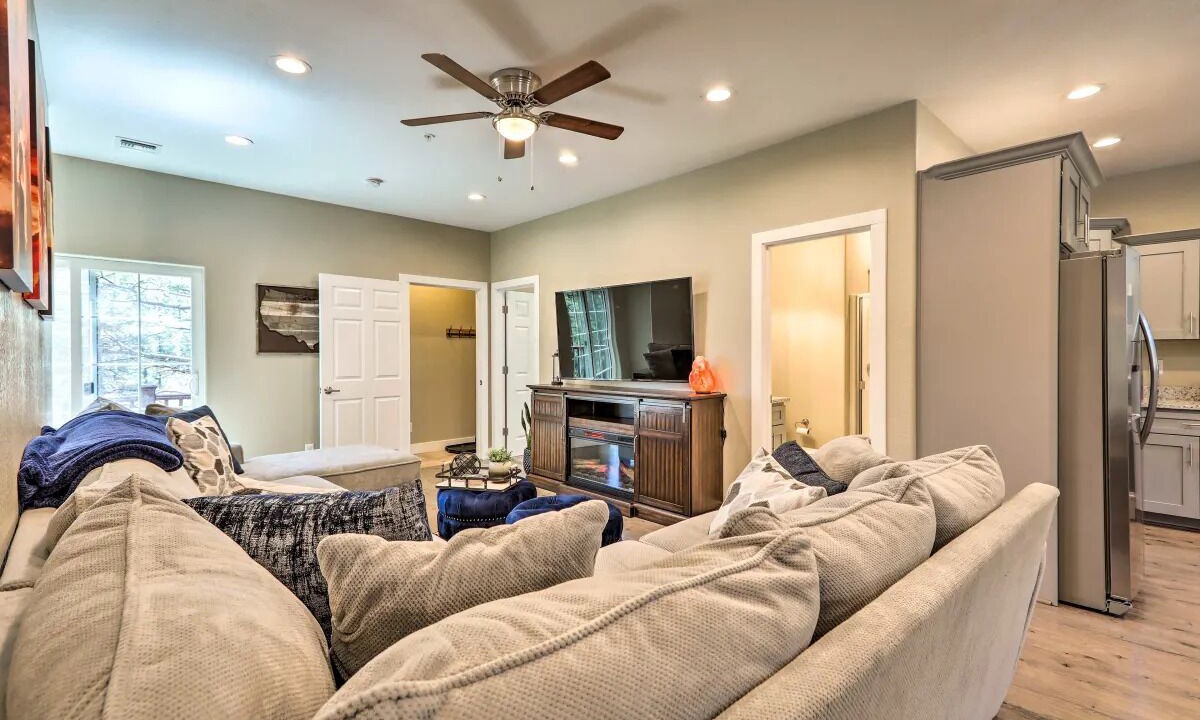 Photo of Livingroom in Flagstaff