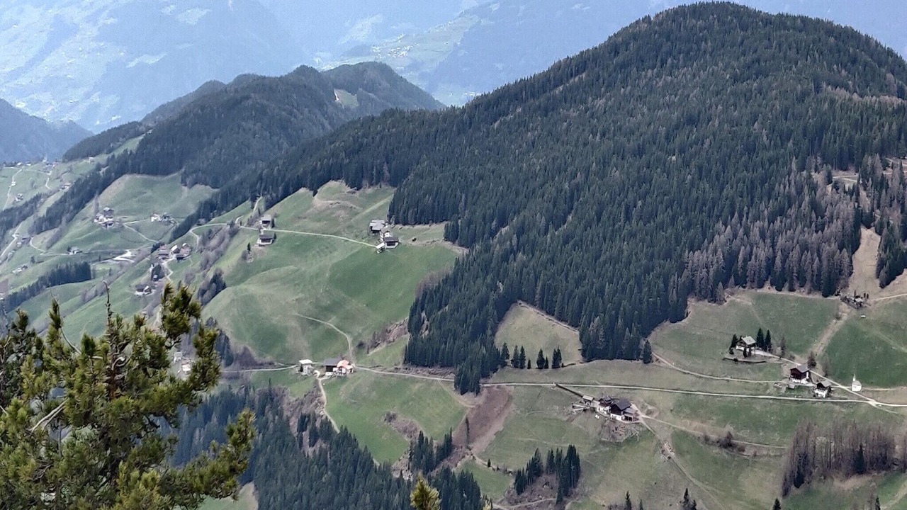 Photo of Others in Funes