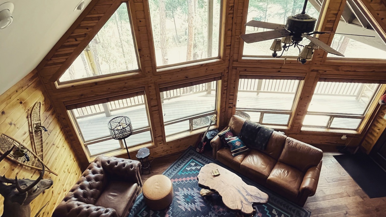 Photo of Livingroom in Pine