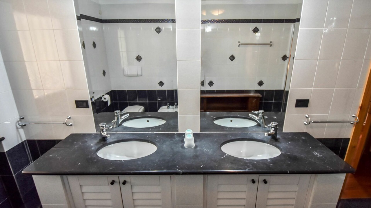Photo of Bathroom in Penia