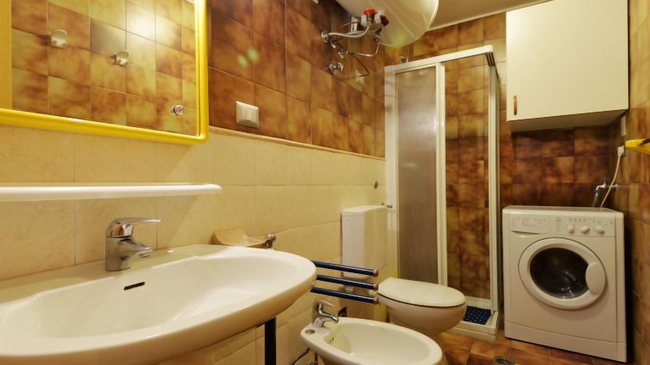 Photo of Bathroom in Alba
