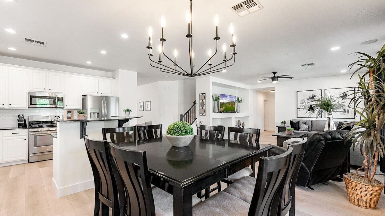 Photo of Bedroom in South Mountain