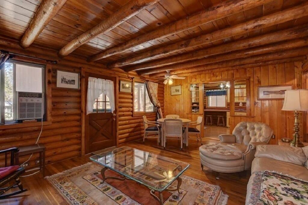Photo of Livingroom in Mountain Club
