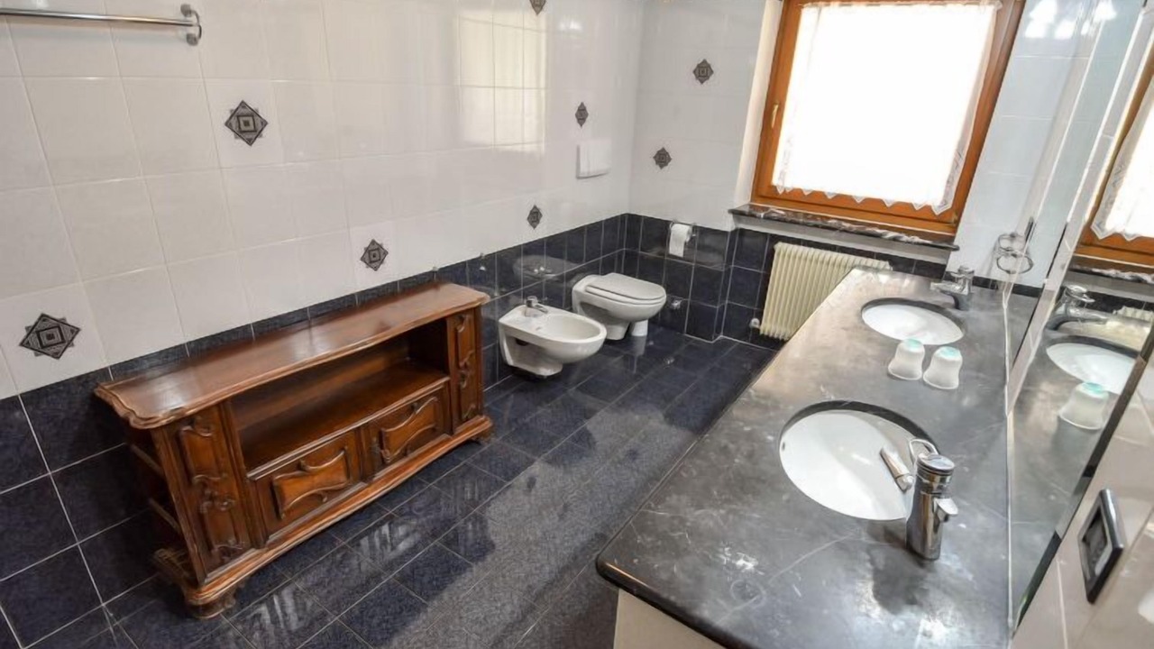 Photo of Bathroom in Penia