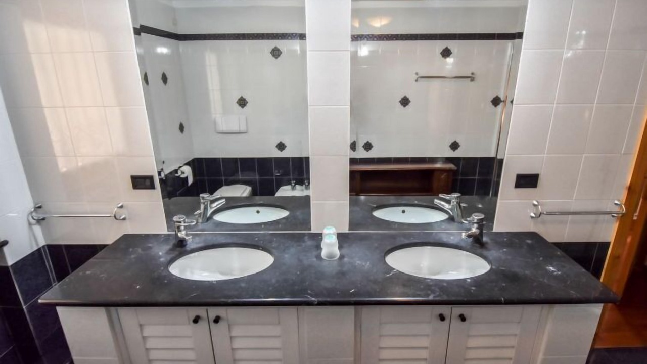 Photo of Bathroom in Penia