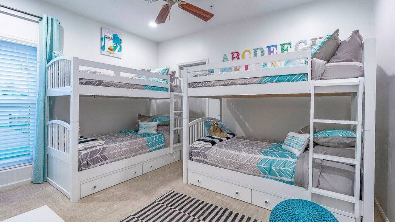 Photo of Bedroom in Paradise Valley Ranchos