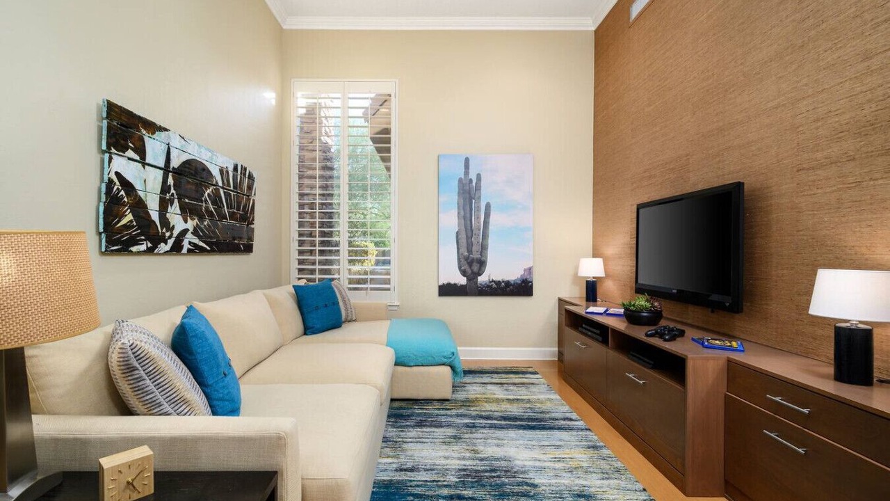 Photo of Livingroom in Talon Retreat