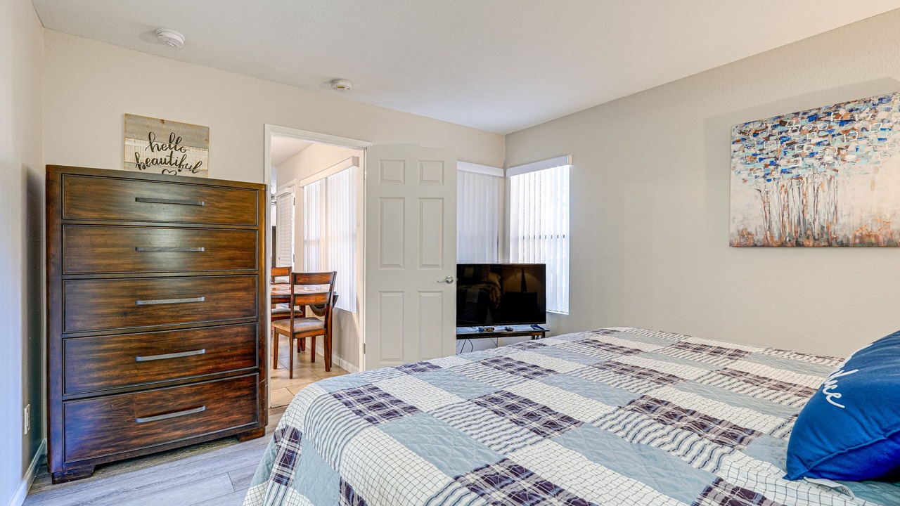 Photo of Bedroom in Central Scottsdale