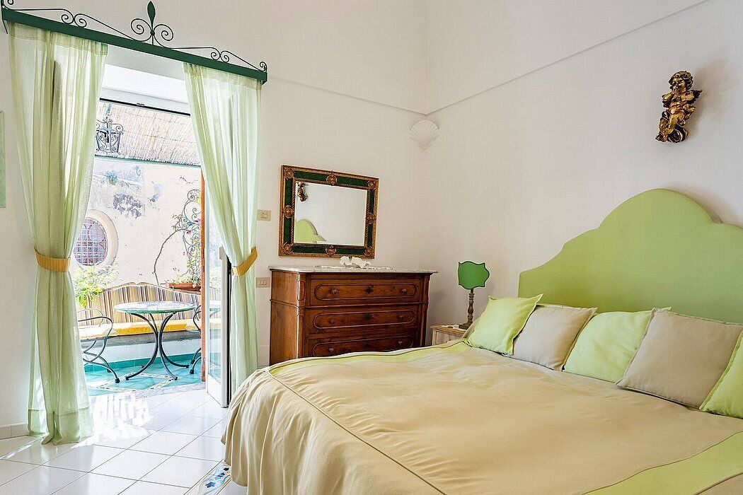 Photo of Bedroom in Positano City Centre