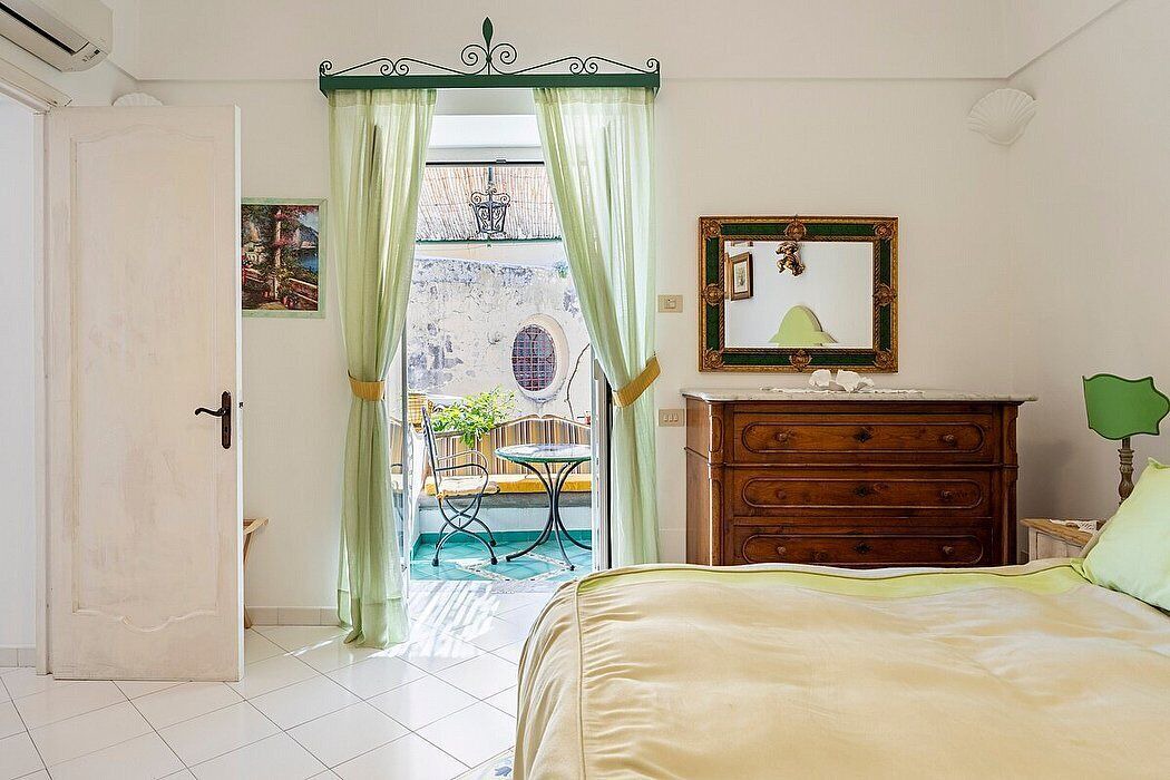 Photo of Bedroom in Positano City Centre