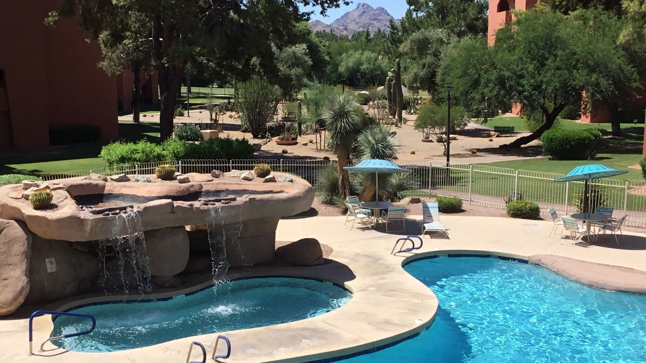 Photo of Outdoor in Paradise Valley Village