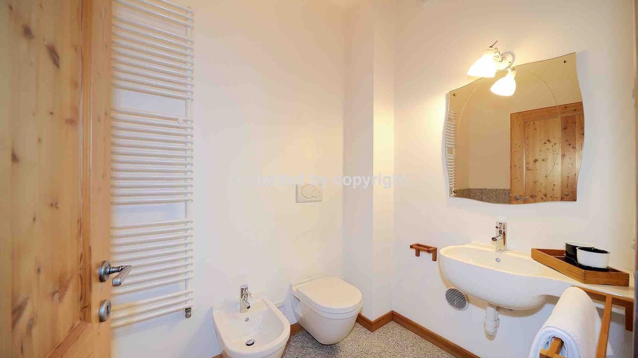 Photo of Bathroom in Pinzolo