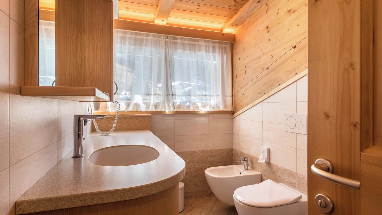 Photo of Bathroom in Canazei