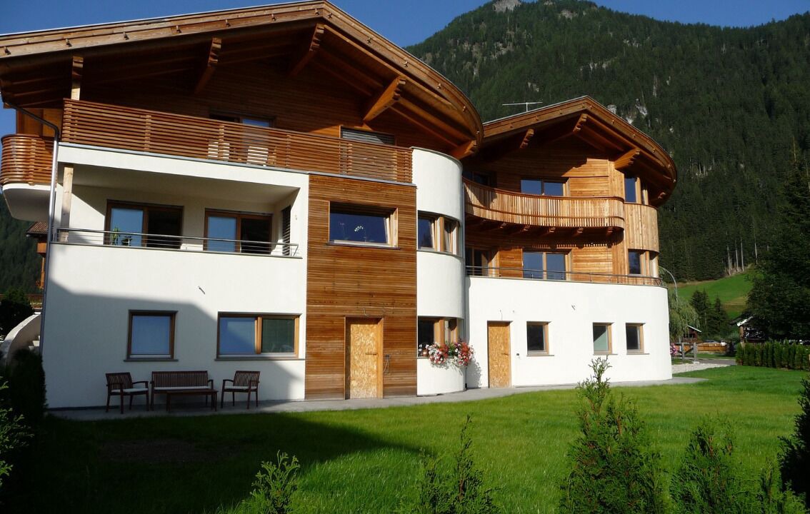 Photo of Outdoor in Pera