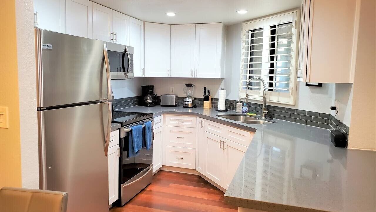 Photo of Kitchen in Paradise Valley Village