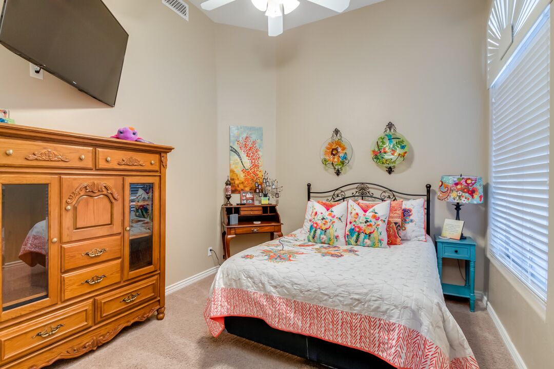 Photo of Bedroom in Queen Creek