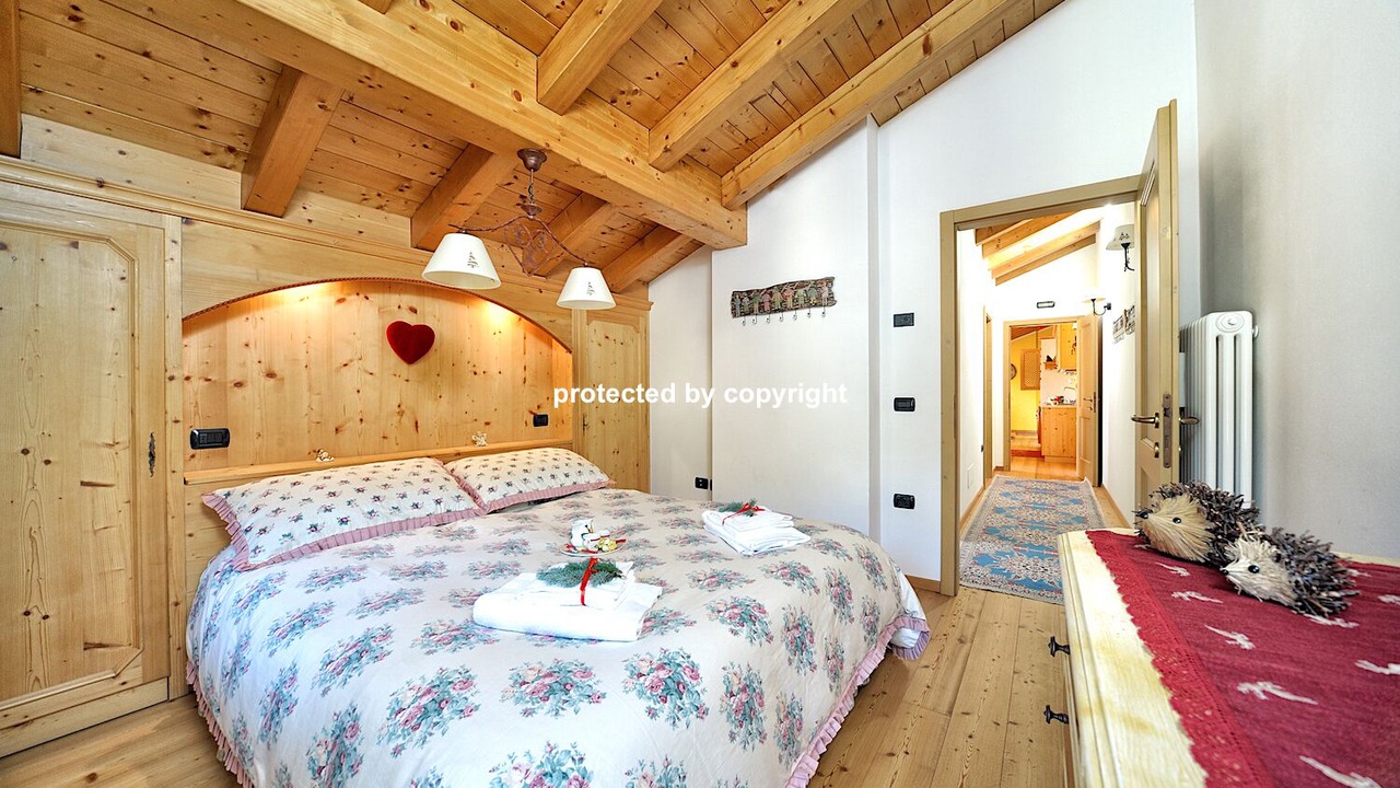 Photo of Bedroom in Pinzolo