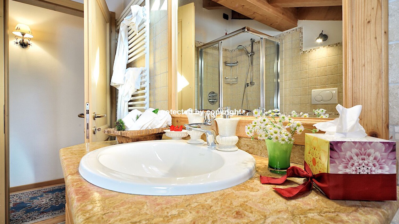 Photo of Bathroom in Pinzolo