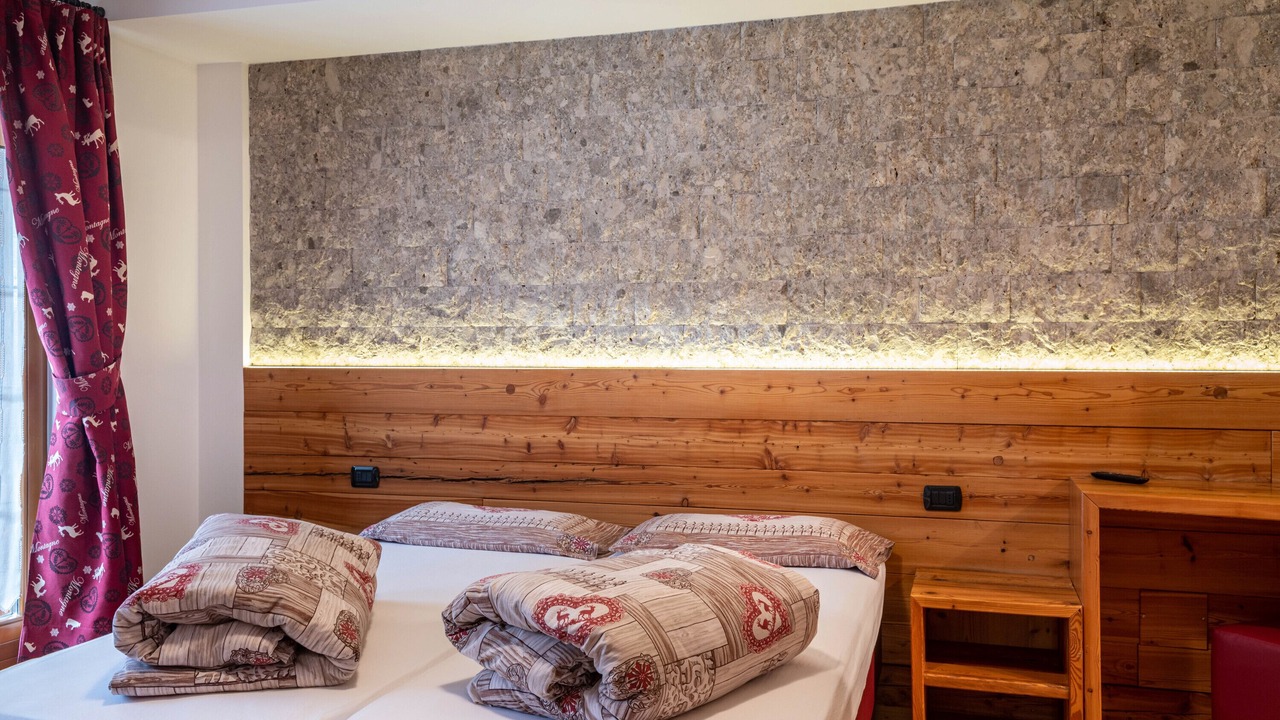 Photo of Bedroom in Canazei