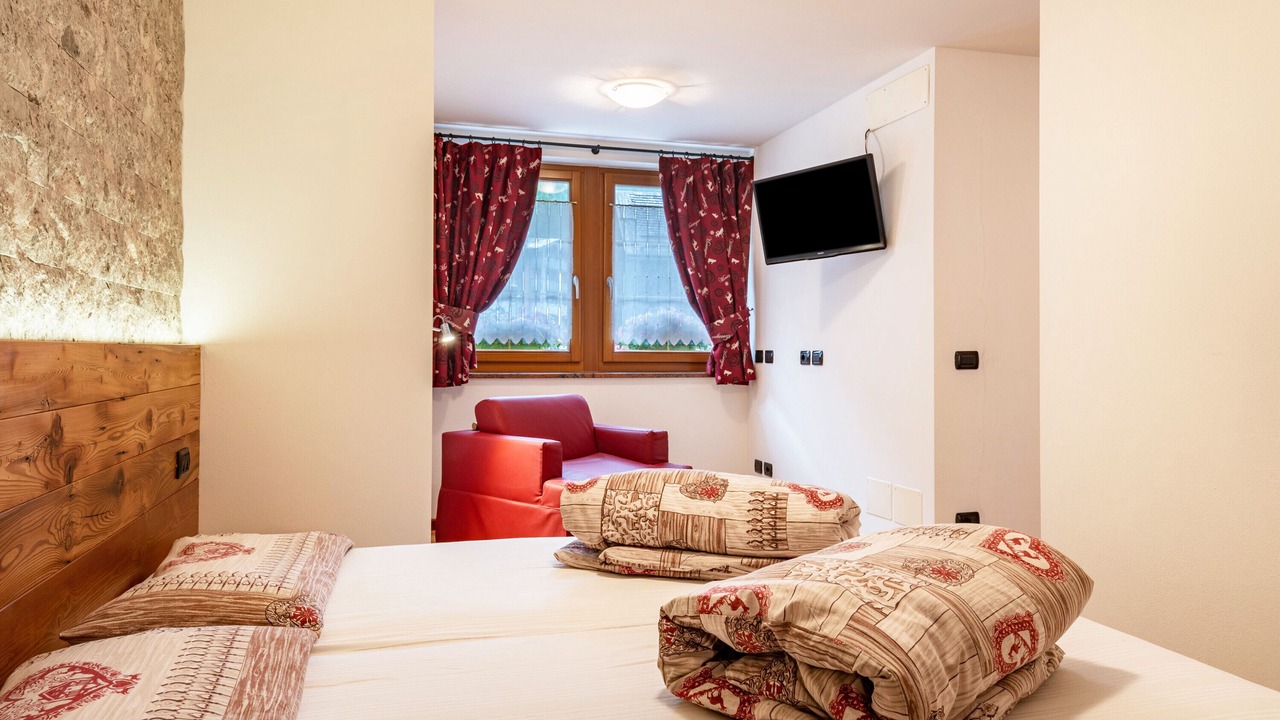 Photo of Bedroom in Canazei