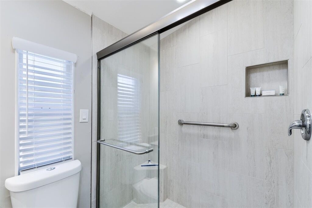 Photo of Bathroom in Fountain of the Sun