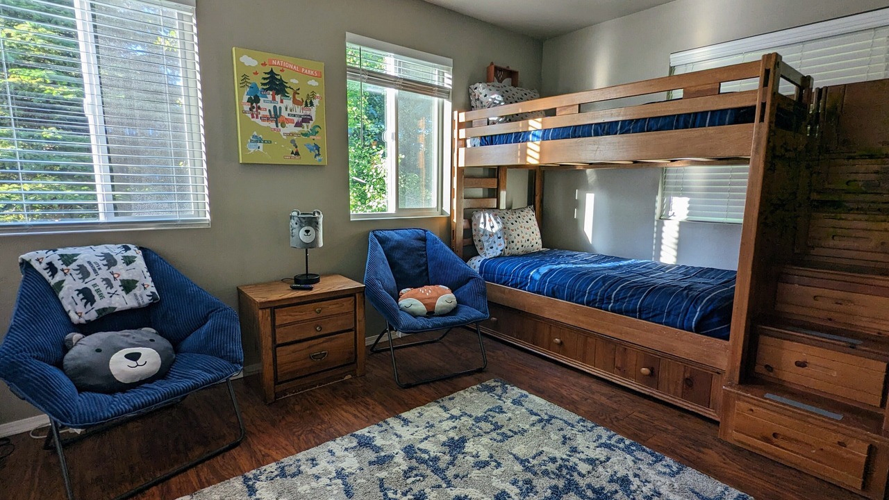 Photo of Bedroom in Mountainaire