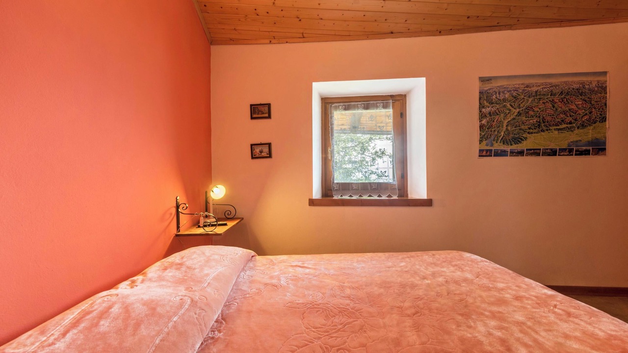 Photo of Bedroom in Bolognano-Vignole
