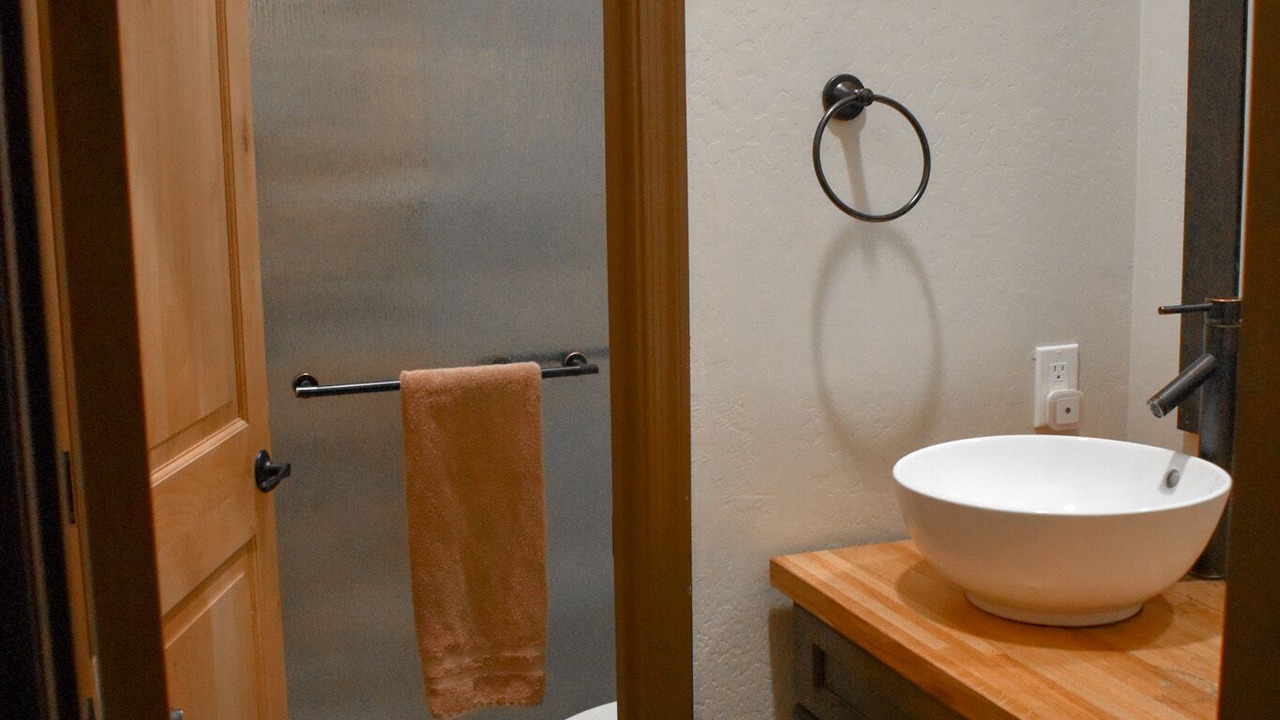Photo of Bathroom in Young