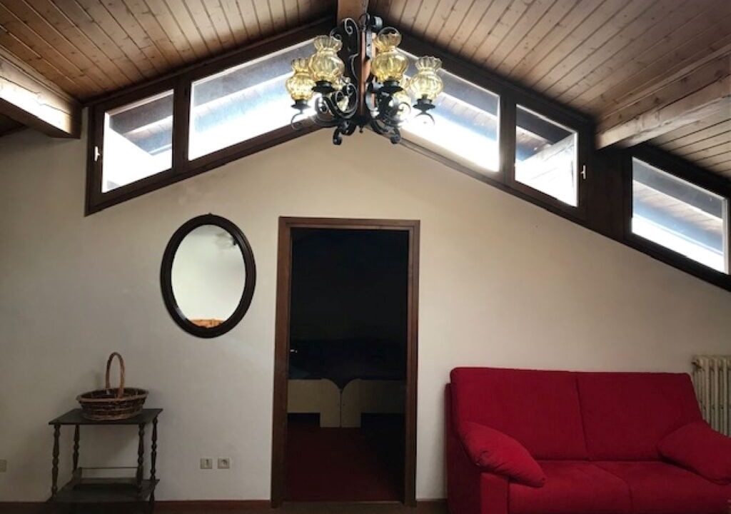 Photo of Livingroom in Siror (tn)