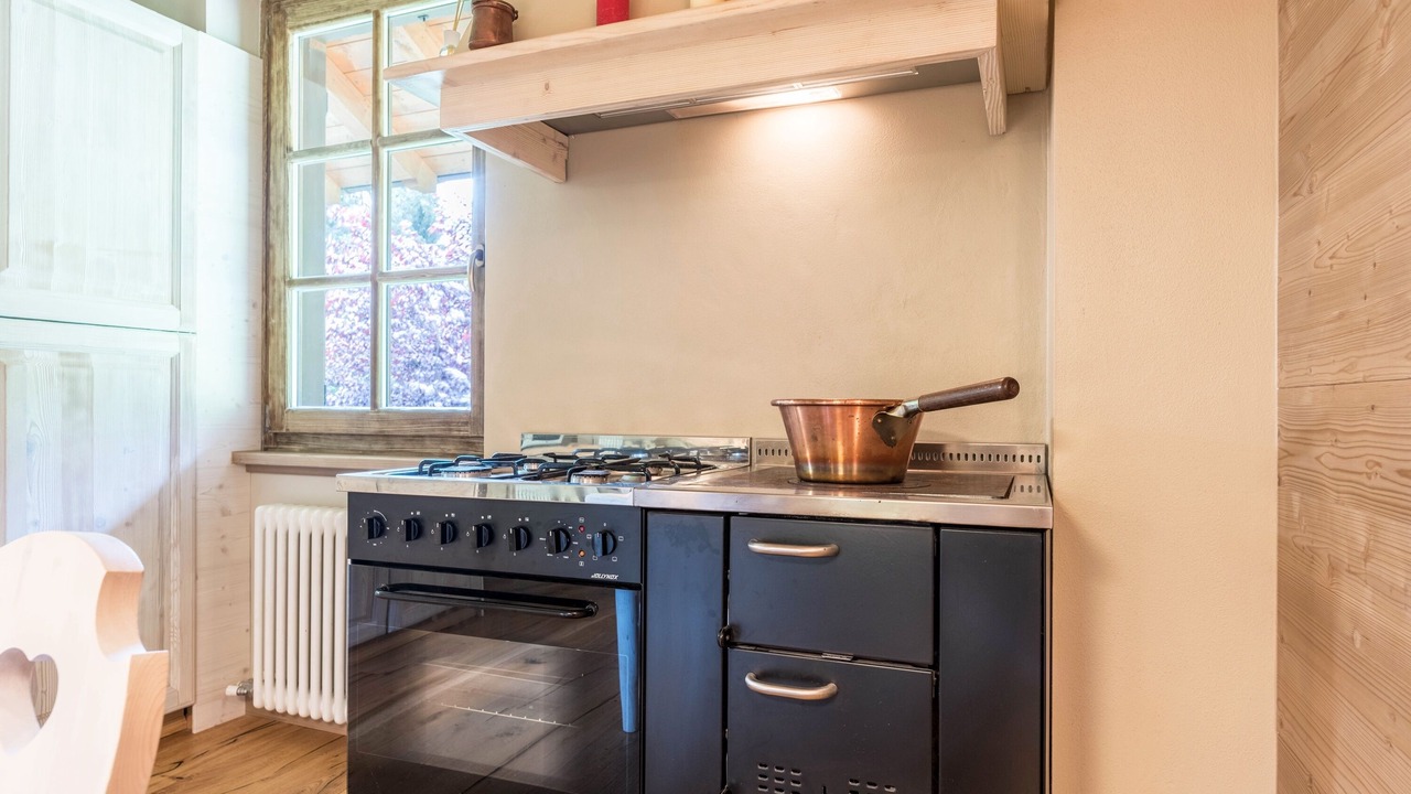 Photo of Kitchen in Pelugo