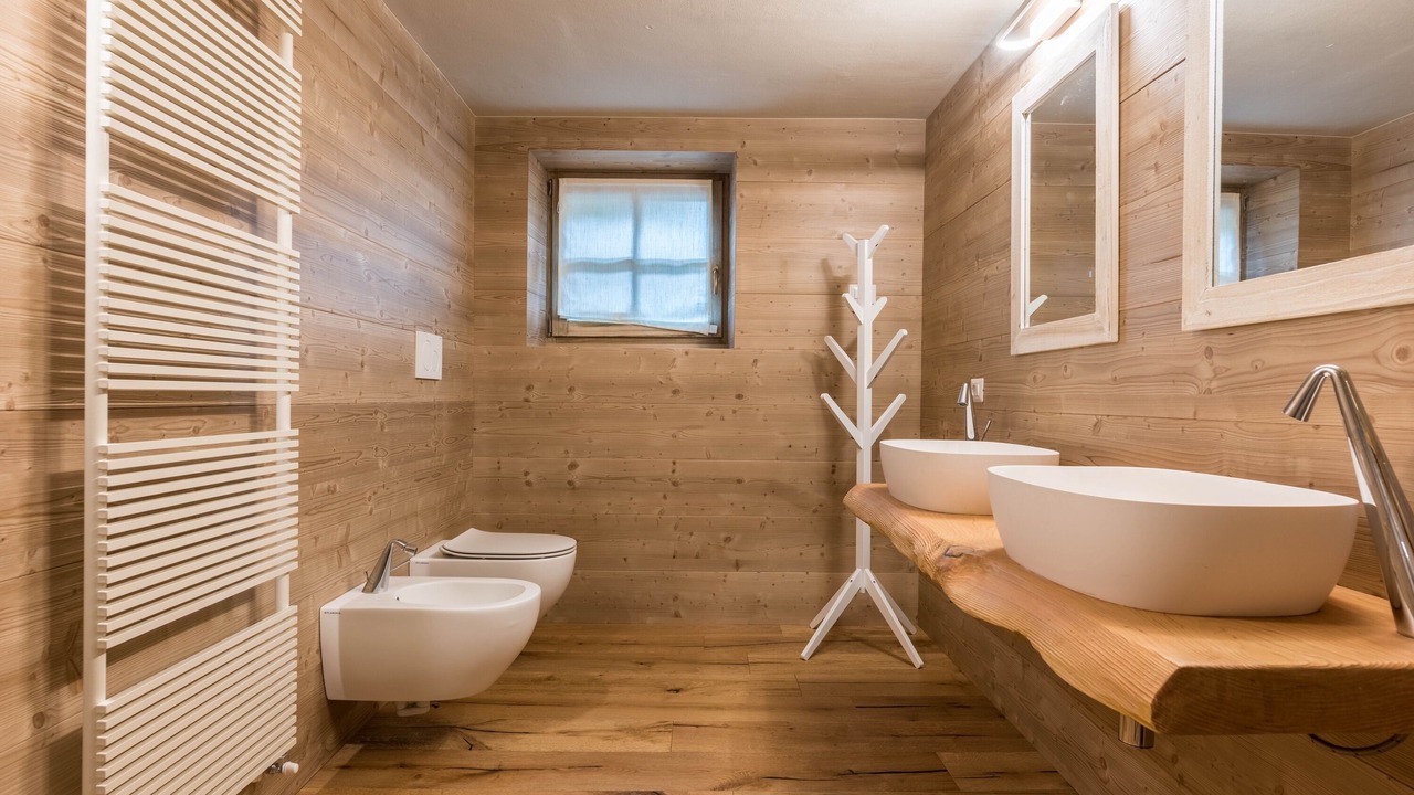 Photo of Bathroom in Pelugo
