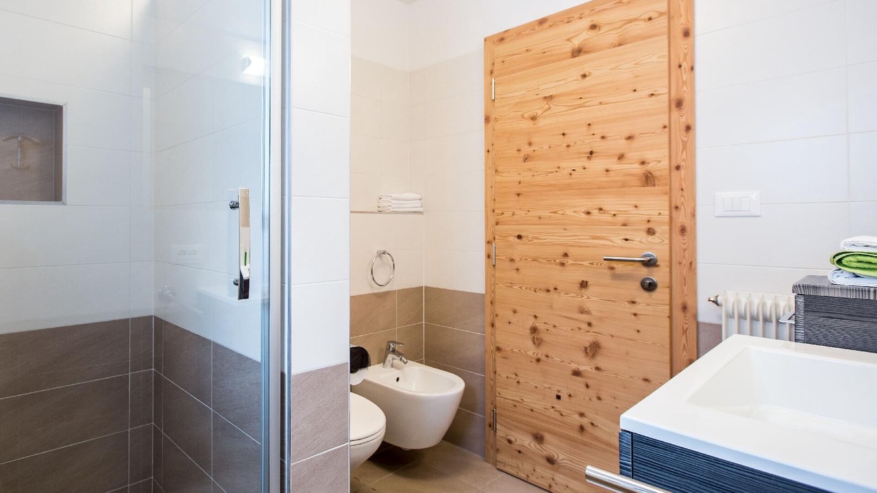 Photo of Bathroom in Lappago