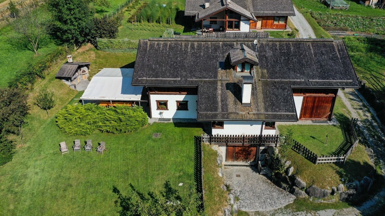 Photo of Outdoor in Giustino