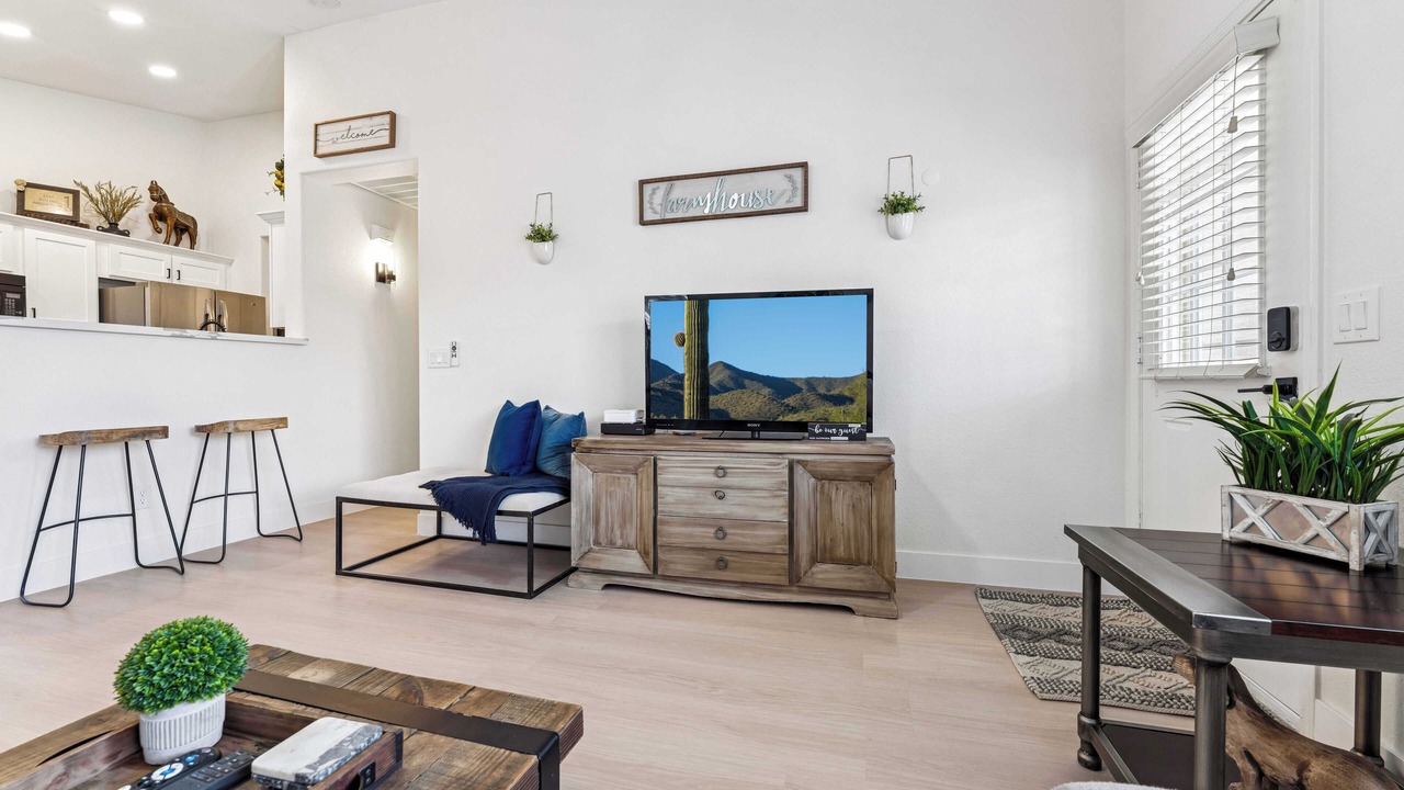 Photo of Livingroom in Gilbert Ranch