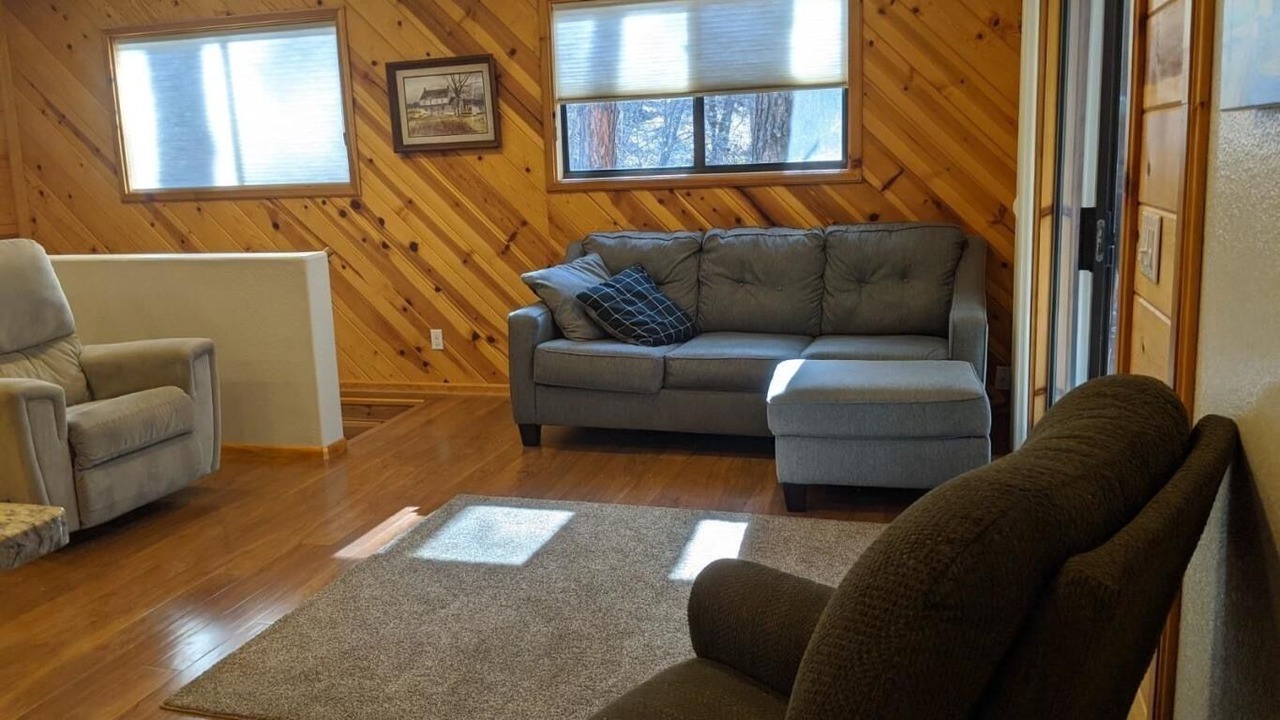 Photo of Bedroom in Christopher Creek