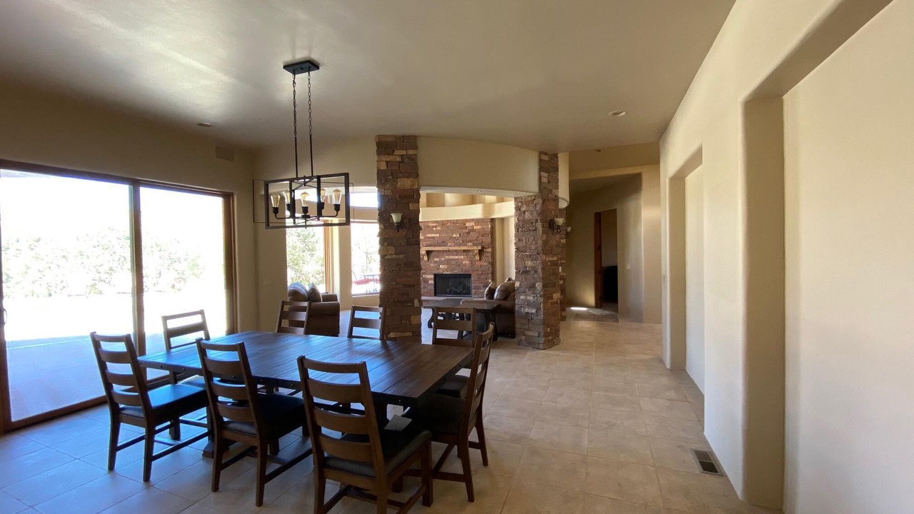Photo of Livingroom in Kanab